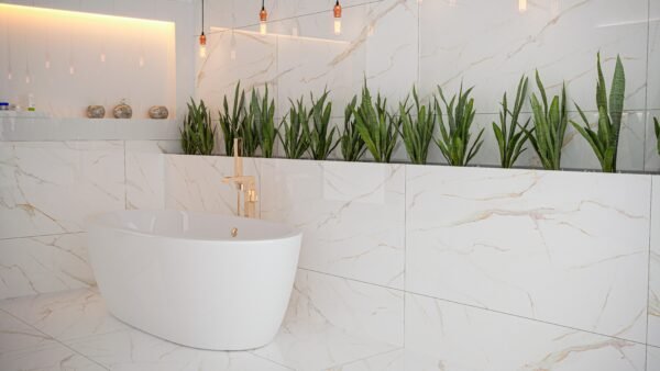 PISO PORCELANATO EMBRAMACO PO 82x82 Calacata Gold lux plusCX COM 2,02 METROS - Imagem 4
